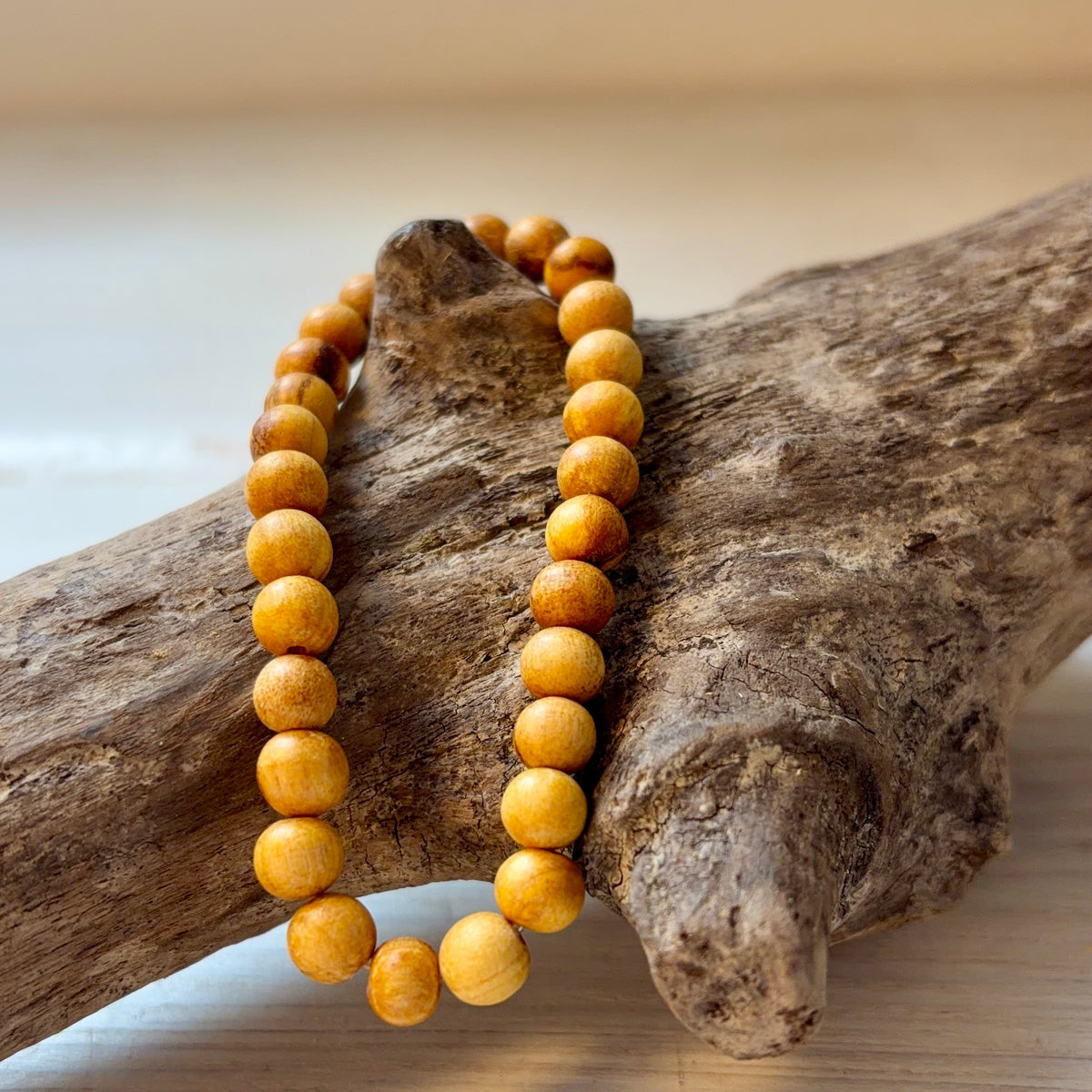 Armband aus Palo Santo Holz 6 mm