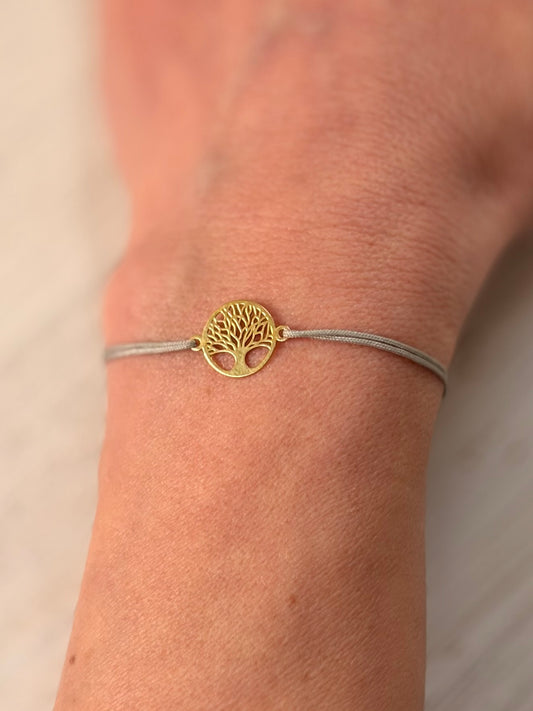 filigranes Armband mit Lebensbaum in Gelbgold mit verstellbaren Schiebeknoten