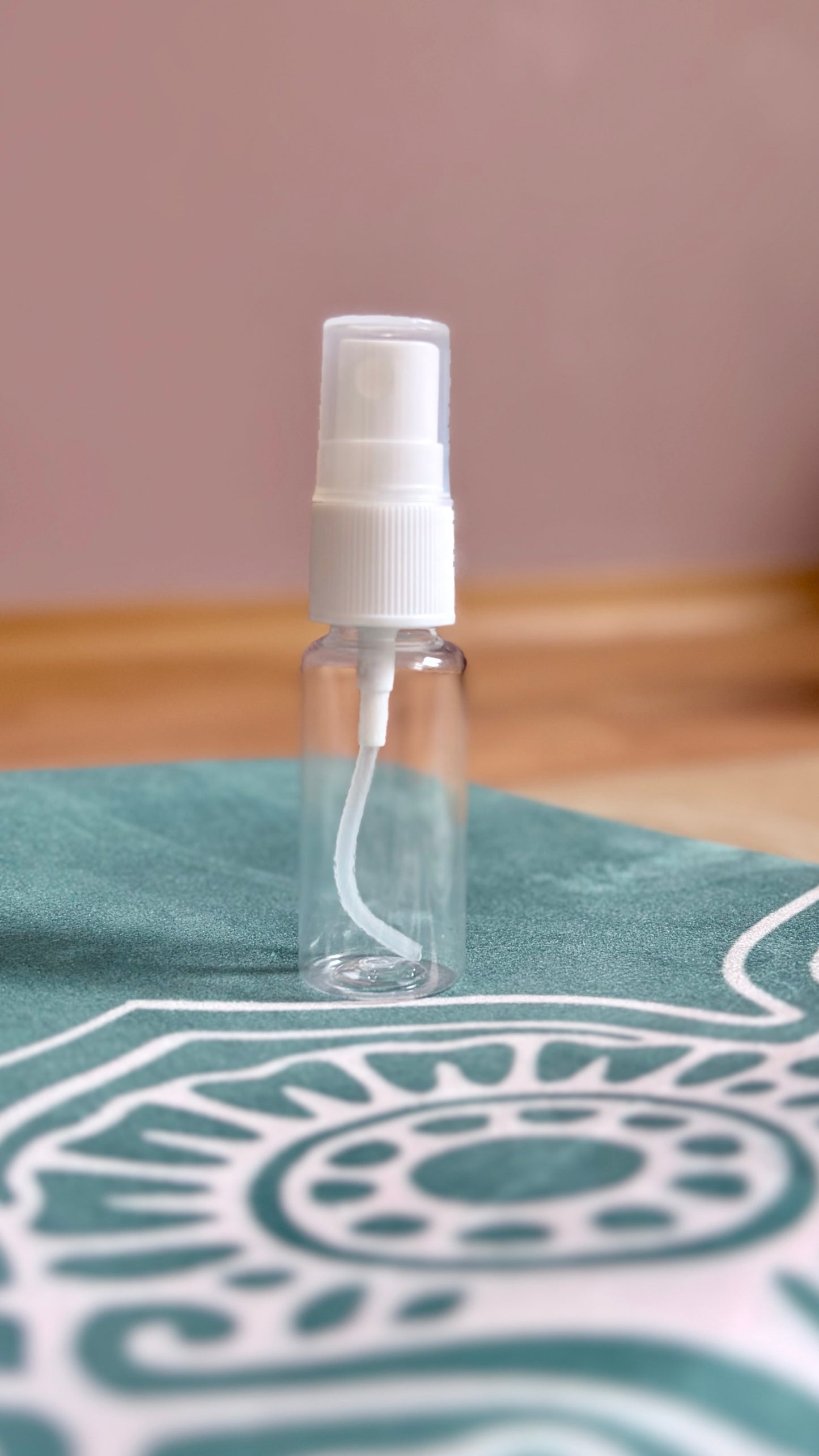 Sprühflasche für Travel-Yogamatte für noch mehr Grip